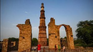 Inside the Qutub Minar complex, Hindu sculptures exist, but no one has the right to worship in protected sites: ASI to Delhi court